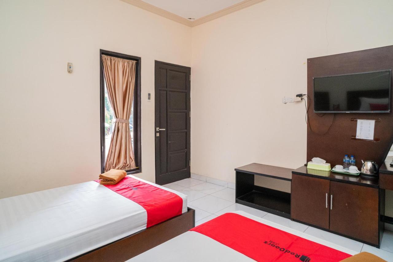 Reddoorz @ Wisma Pangrango Palangkaraya Exteriér fotografie