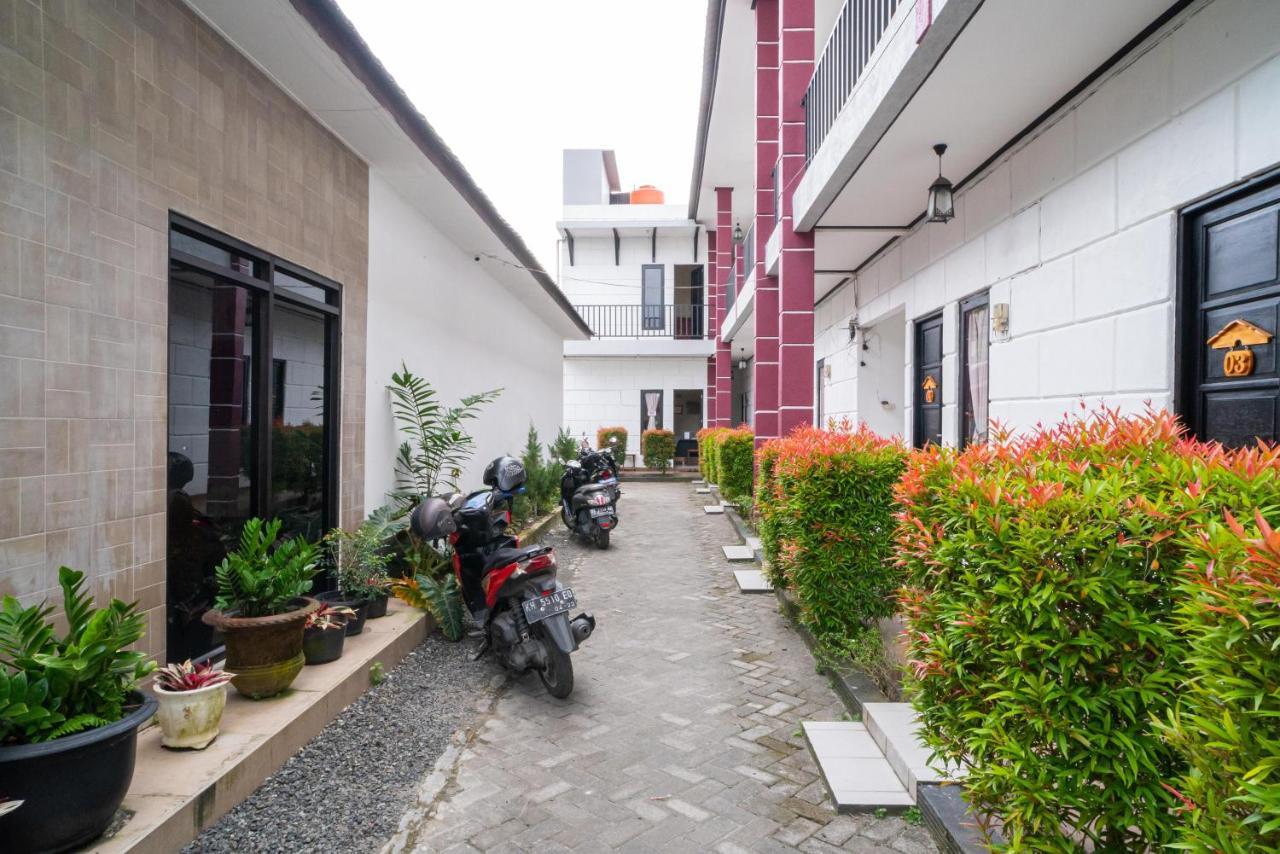 Reddoorz @ Wisma Pangrango Palangkaraya Exteriér fotografie